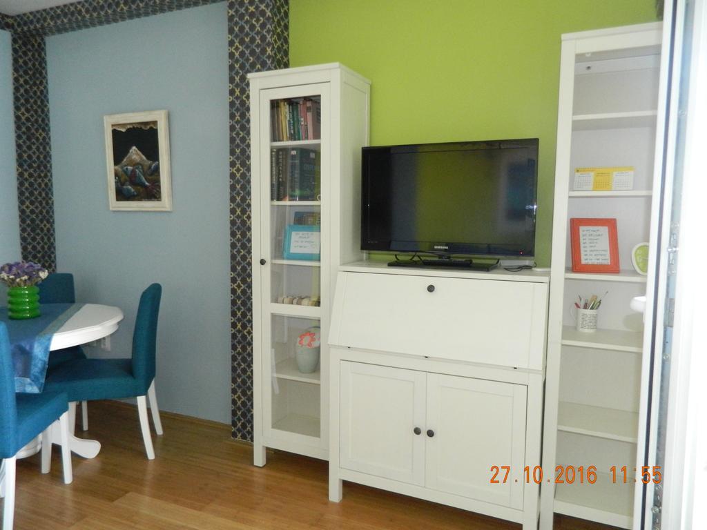 Apartment Dunja Novi Sad Buitenkant foto